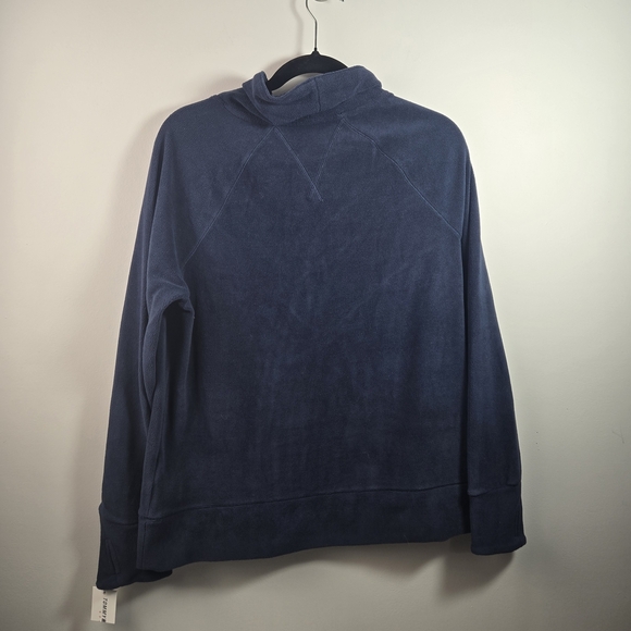 Tommy Hilfiger Blue and Red Chevron Sweatshirt - Picture 5 of 6